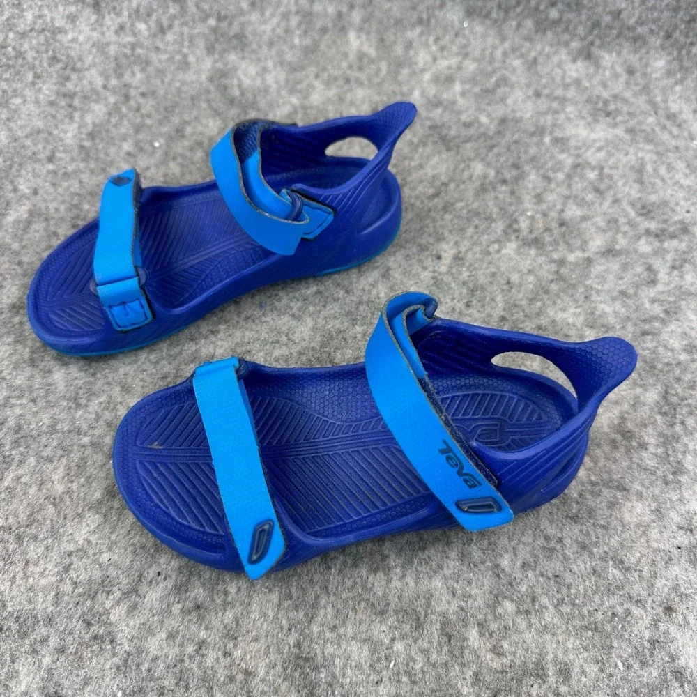 Teva Barracuda Kids Sandals Size 6 Blue Water Sport Hook Loop Strap Shoes